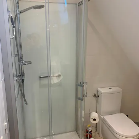 Luxury 3 Bed With Heated Swimming Pool Air Con And Boules Pitch Salignac Eyvigues