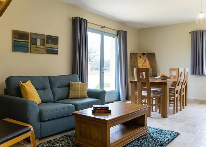 Villa Luxury 3 Bed With Heated Swimming Pool Air Con And Boules Pitch